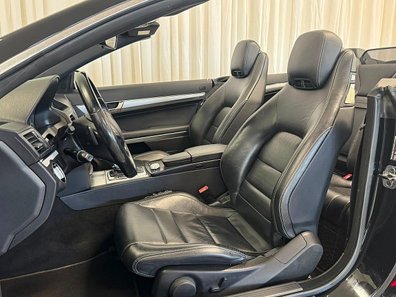 Mercedes-Benz E200 8 of 25
