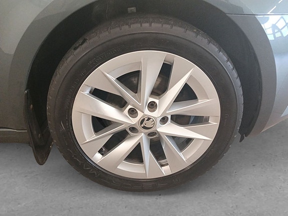 Skoda Octavia 8 of 20