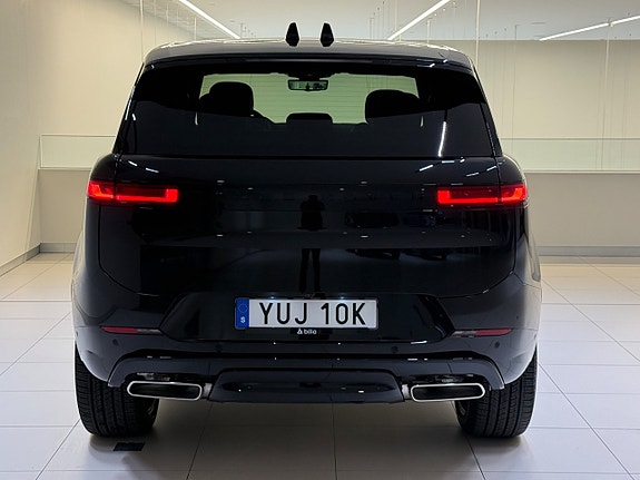 Land Rover Range Rover Sport 5 of 24