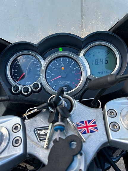 Triumph Sprint 7 of 8