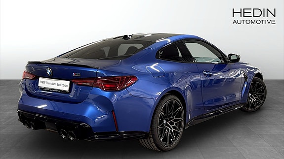 BMW M4 2 of 12
