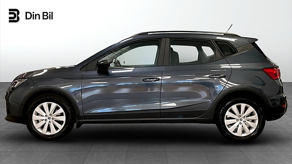 Seat Arona 2 of 12