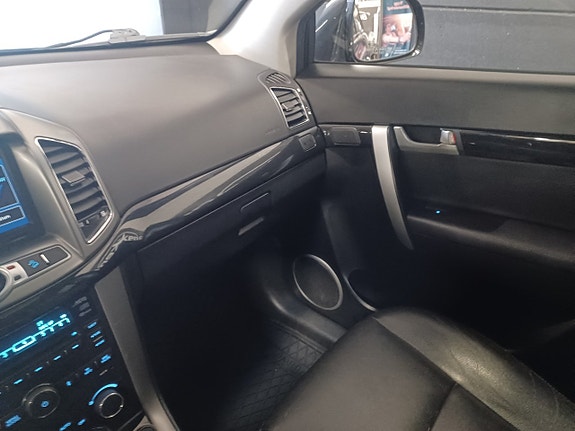 Chevrolet Captiva 14 of 18