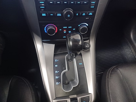 Chevrolet Captiva 13 of 18