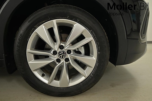 Volkswagen T-Cross 12 of 13