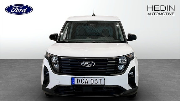 Ford Courier 8 of 12
