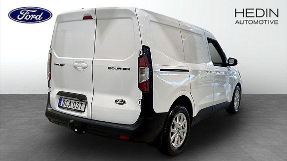 Ford Courier 2 of 12