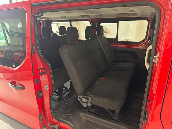 Renault Trafic 3 of 7