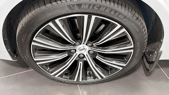 Volvo S90 6 of 11