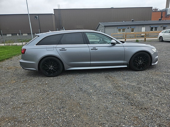 Audi A6 2 of 6