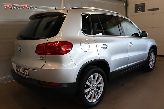 Volkswagen Tiguan 5 of 18