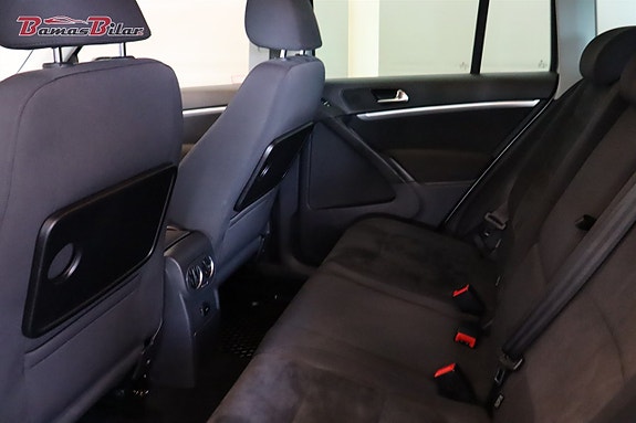Volkswagen Tiguan 12 of 18