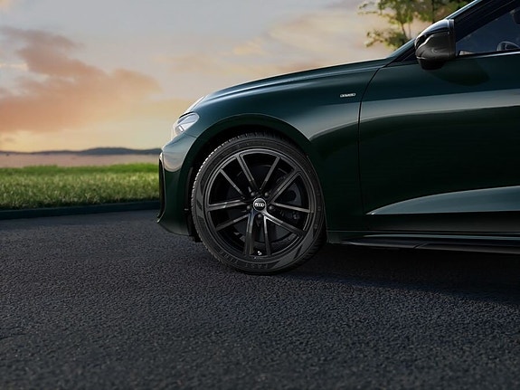 Audi A5 4 of 8