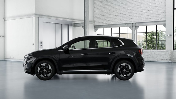 Mercedes-Benz GLA250 6 of 16