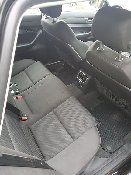 Audi A6 8 of 15