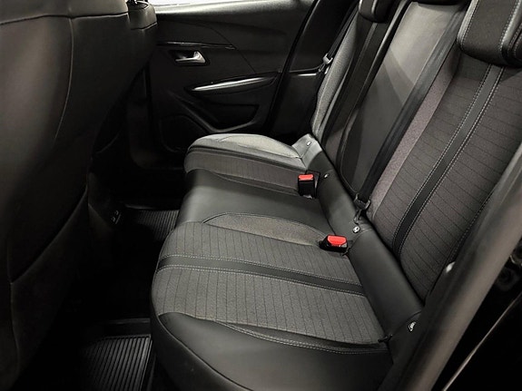 Peugeot 208 6 of 9