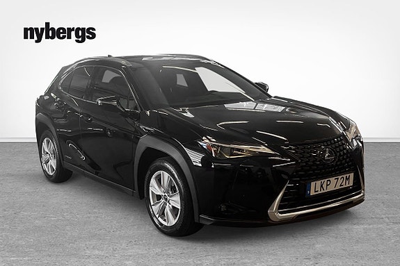 Lexus UX250h 5 of 11