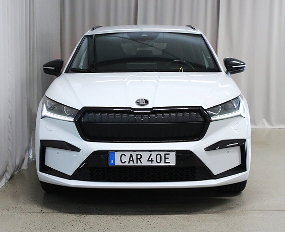 Skoda Enyaq 7 of 30
