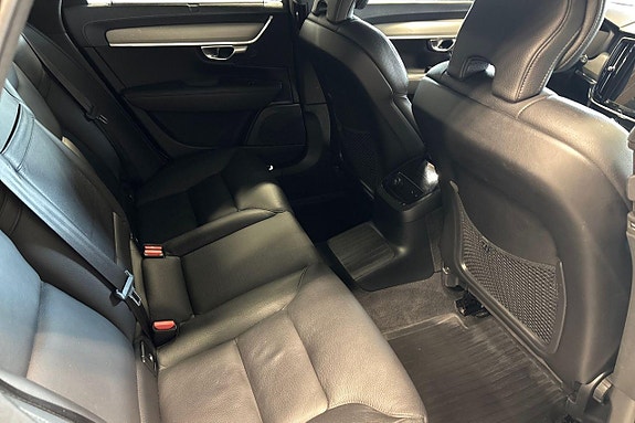 Volvo V90 22 of 24