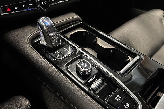 Volvo V90 16 of 24