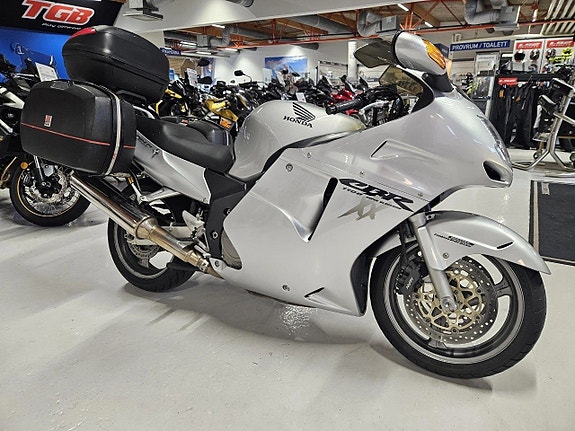 Honda CBR1100XX 5 of 6