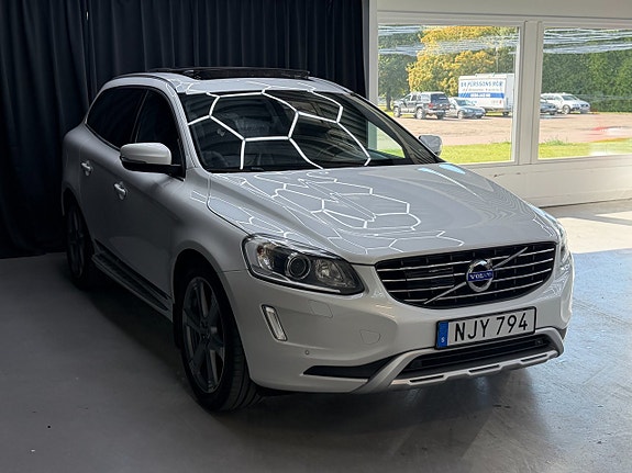 Volvo XC60 13 of 13