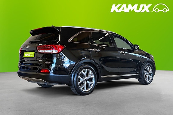 Kia Sorento 4 of 22