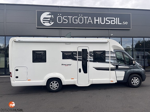 Swift TOSCANE 694 // 5 BÄLTAD // CYKELHÅLLARE // BACKKAMERA