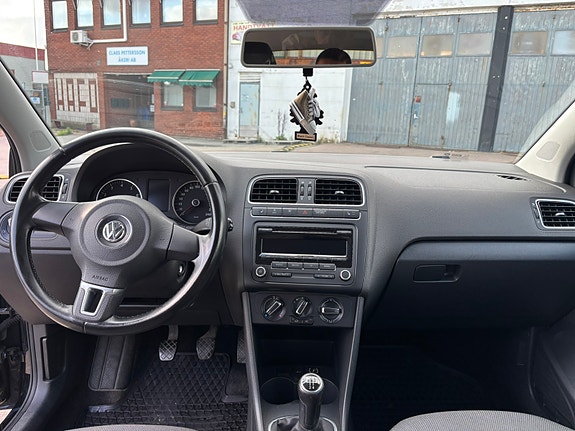 Volkswagen Polo 7 of 8