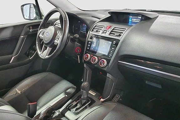 Subaru Forester 16 of 24