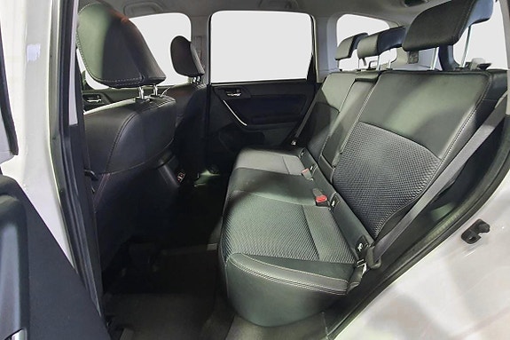 Subaru Forester 19 of 24
