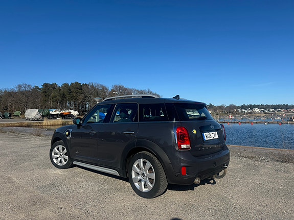MINI Countryman Cooper SE 4 of 5