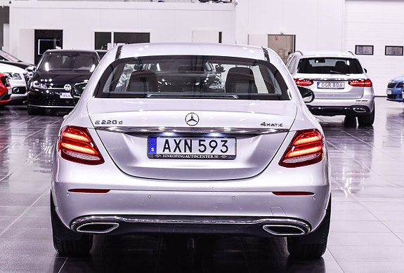 Mercedes-Benz E220 d 5 of 22