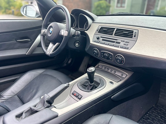 BMW Z4 2 of 4
