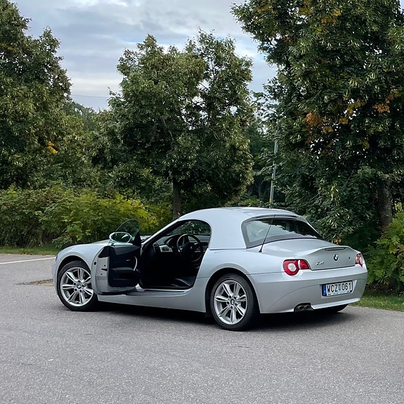 BMW Z4 4 of 4