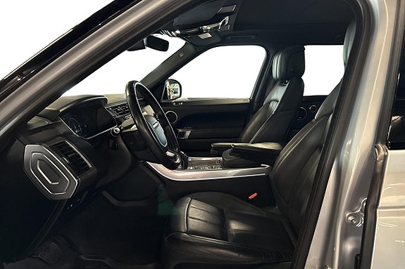 Land Rover Range Rover Sport 12 of 22