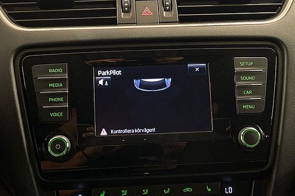 Skoda Octavia 10 of 19