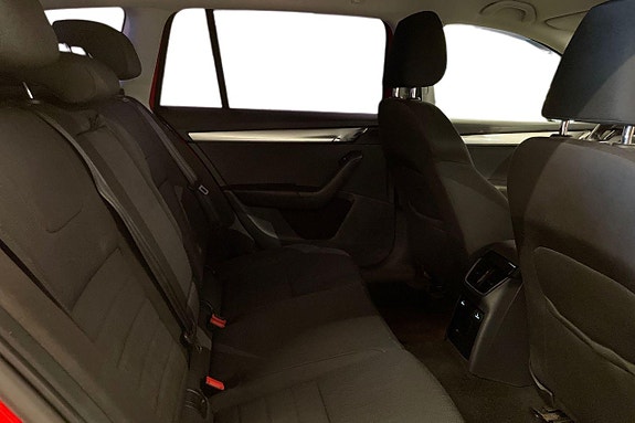 Skoda Octavia 15 of 19