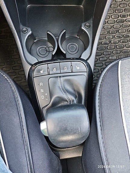 Kia Picanto 6 of 11