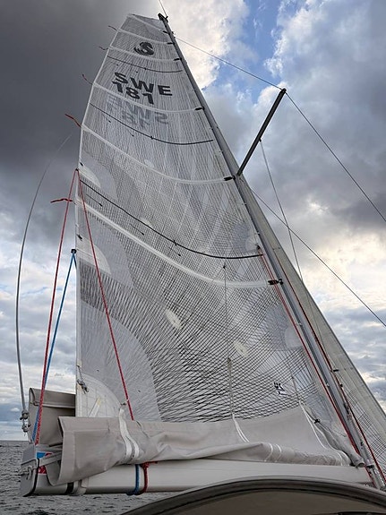 Beneteau Oceanis 30.1 - 2021 - Fullutrustad 3 of 12