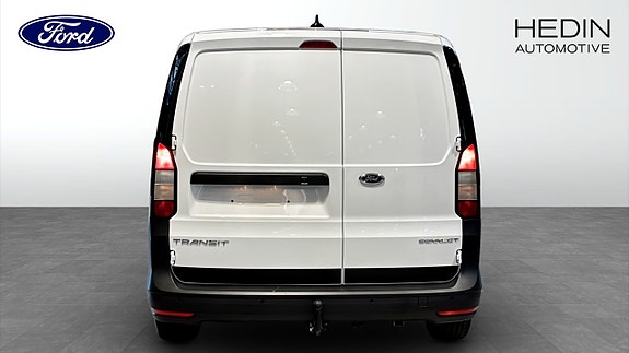 Ford Transit Connect 7 of 9