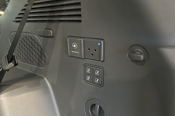 Kia EV9 15 of 27