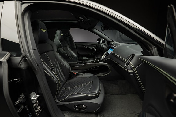 Aston Martin DBX707 16 of 22