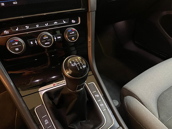 Volkswagen Golf I 13 of 23