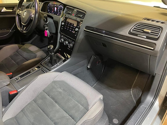 Volkswagen Golf I 12 of 23