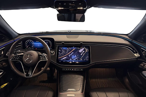 Mercedes-Benz E300 de 11 of 22