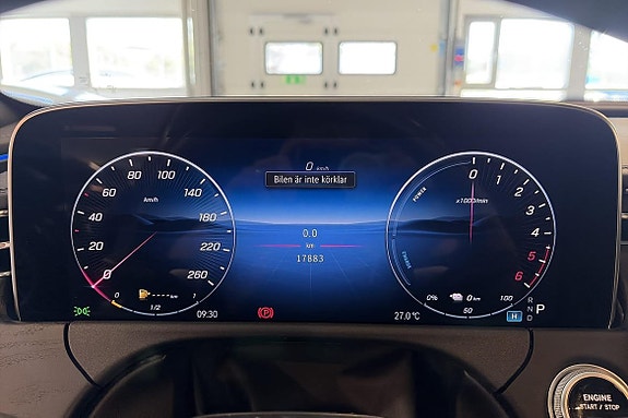 Mercedes-Benz E300 de 13 of 22