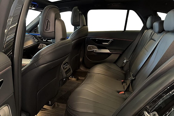 Mercedes-Benz E300 de 19 of 22