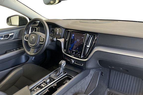 Volvo V60 Cross Country 17 of 28