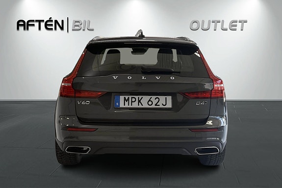 Volvo V60 Cross Country 8 of 28